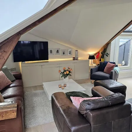 Super 2 Story Penthouse, 3 Bedroom 104m2 Appartement Oslo